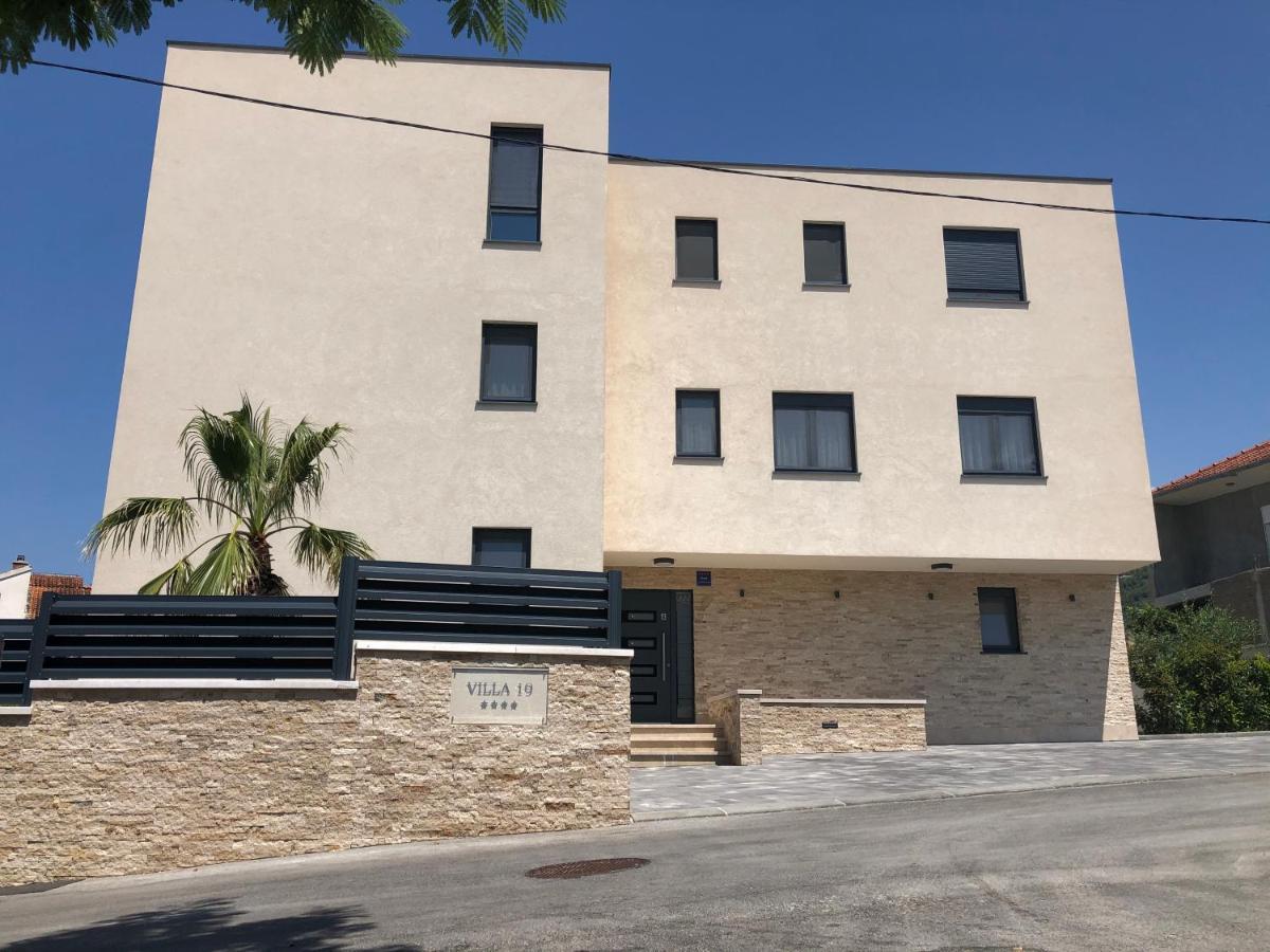 Apartments Villa 19 Podstrana Exterior photo